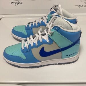 NWOT Nike Blue and White High-Top Sneakers